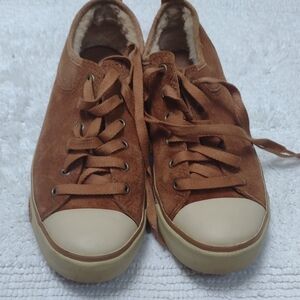 Ugg Sneakers